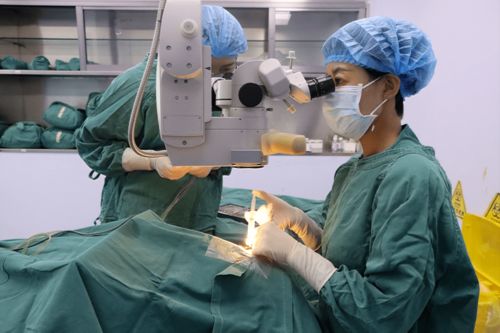 關(guān)注 符合條件,全部免費(fèi)